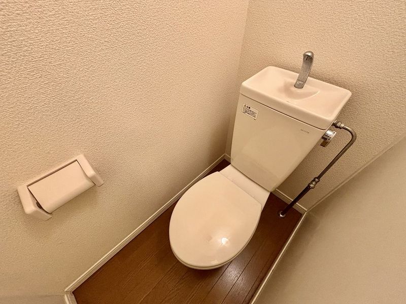 レオパレス清水 トイレ