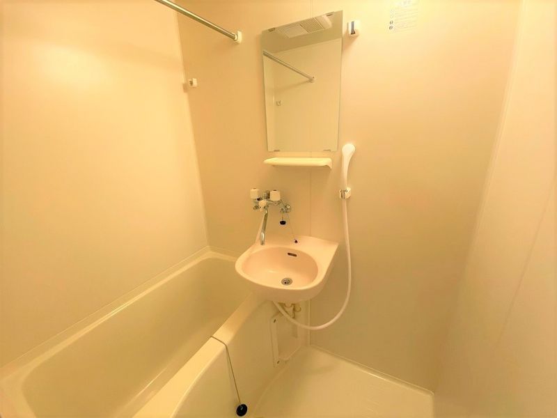 レオパレスプラウ 風呂