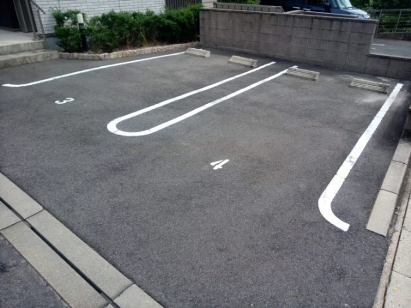 ミランダ雅 駐車場
