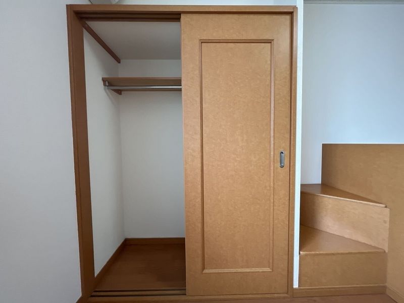 レオパレス中屋敷ソレイユ 収納