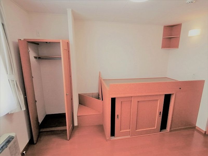 レオパレスゆたか 収納