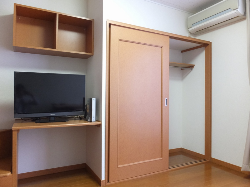 レオパレス喜勇 収納