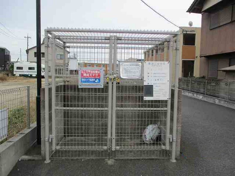レオネクスト田中 共用部分