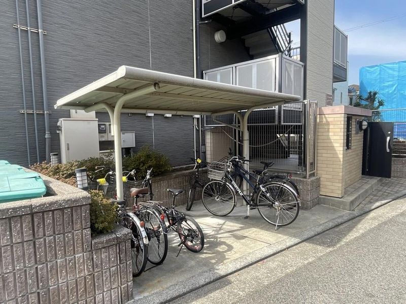 レオパレスネスト中百舌鳥Ⅱ 共用部分