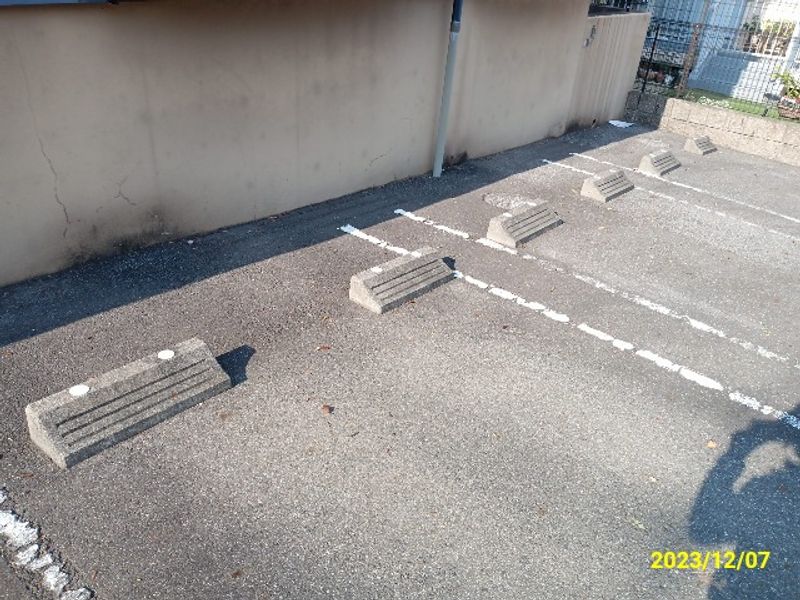レオパレスＭＡＩＮ 駐車場