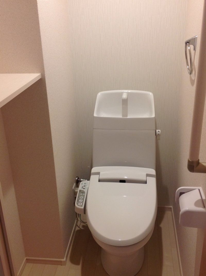 クレイノ天愛 トイレ