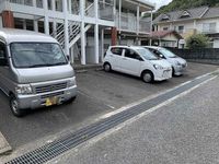 レオパレスヒルトップ 駐車場
