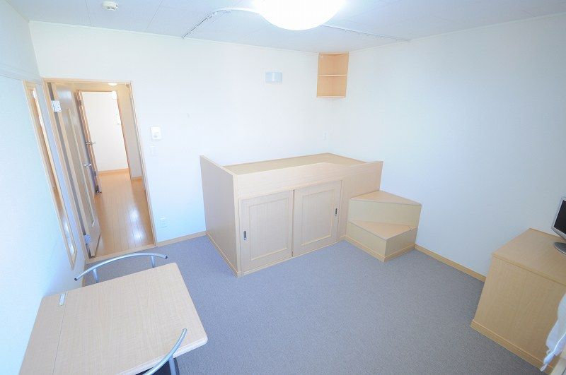 レオネクスト府中 居間