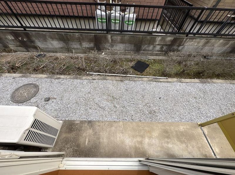 レオパレスムツミハイツ東大宮 バルコニー