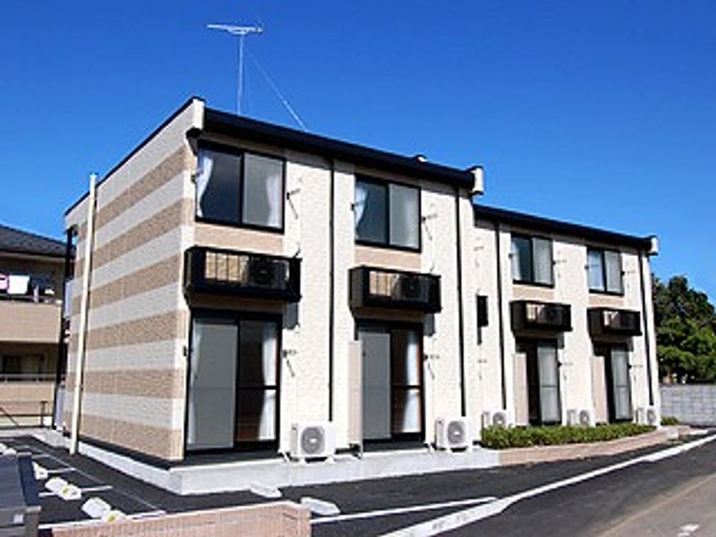 レオパレスプレサージュ 外観