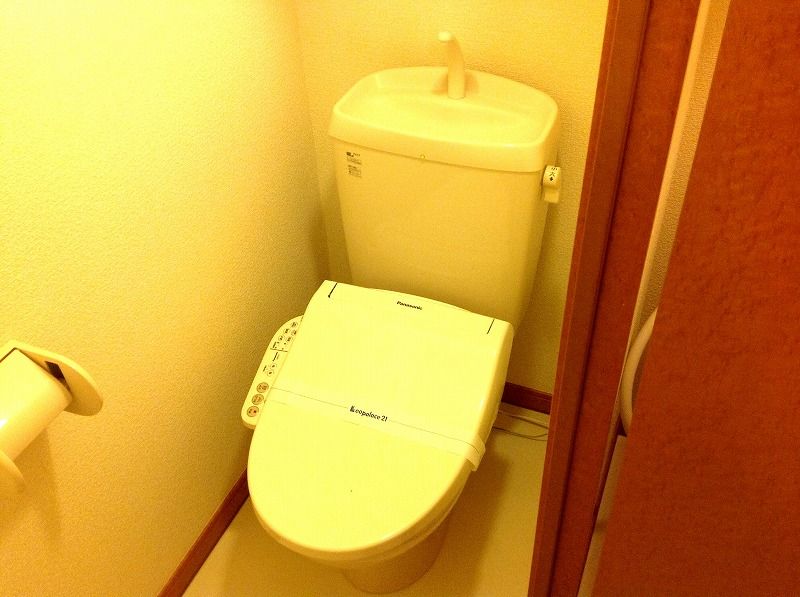 レオパレス太陽 トイレ