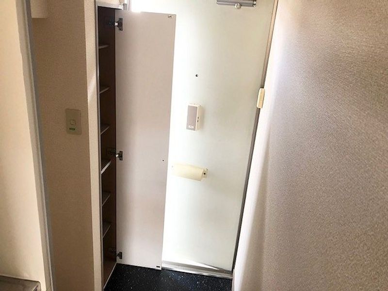 レオパレス藤 玄関