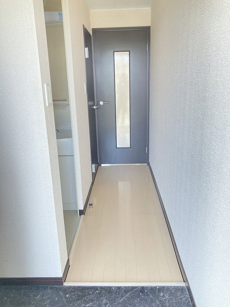 レオネクスト五十嵐さくらんぼ館 玄関