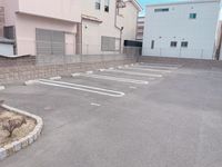 ミランダ浪華Ⅴ 駐車場