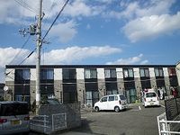 レオパレスサンフォーレ 駐車場