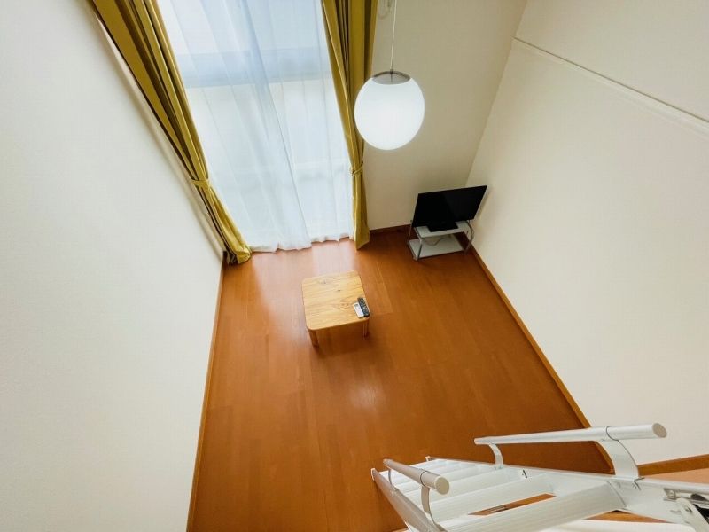 レオパレス一本松 居間