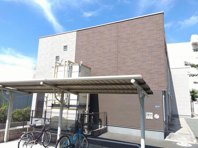 クレイノフィセント　ファルコン 外観