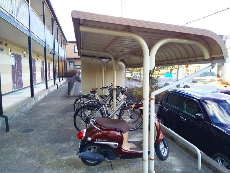 レオパレスけやき 共用部分