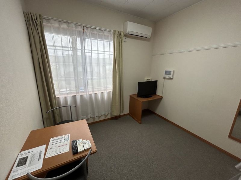 レオパレスダンデリオンびわぶち 居間