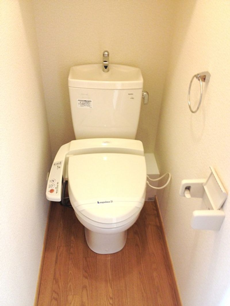 レオパレスすゞの木 トイレ