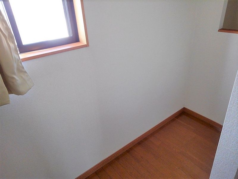 レオパレスダンダンめぐみ 収納