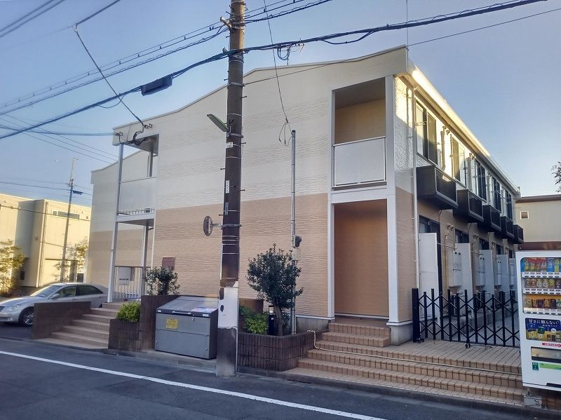 レオパレスグリーンヒルズライフ 外観