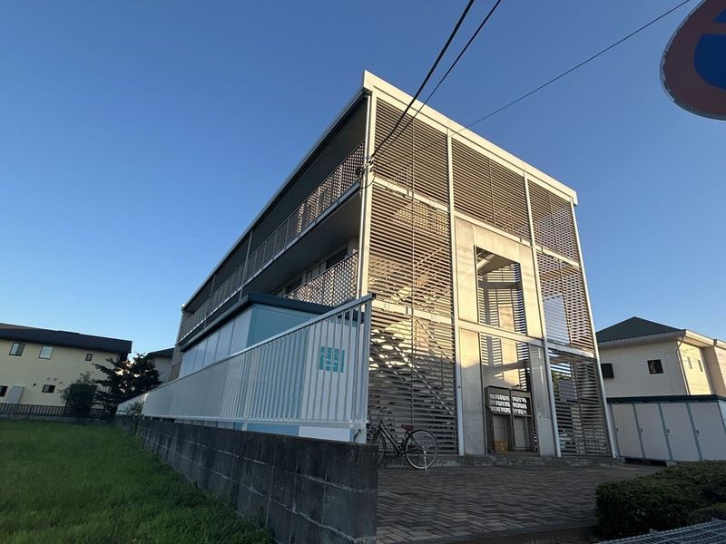 レオパレスＹＡＮＡＧＩＤＡ 外観