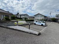 レオパレスもえぎ 駐車場