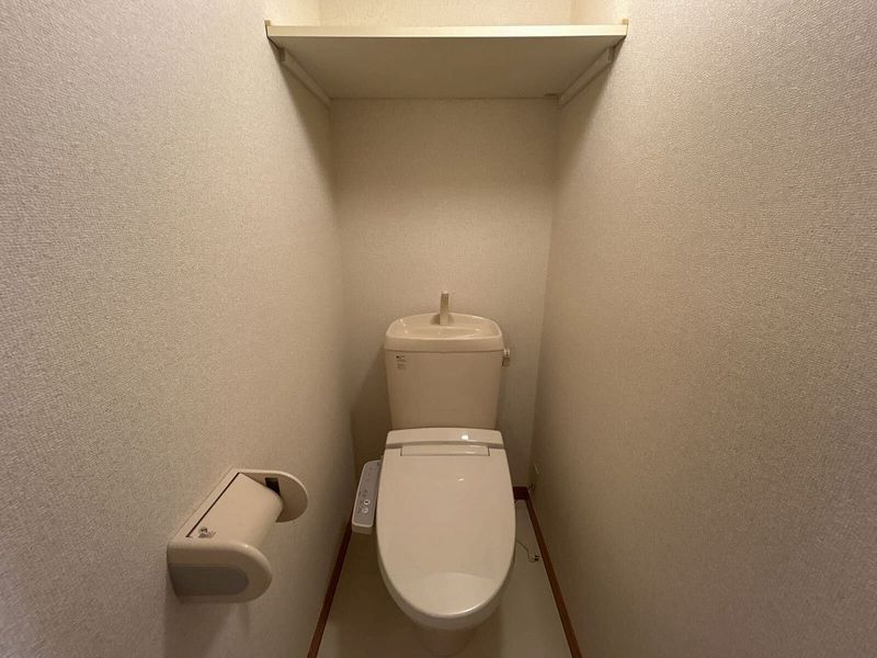 レオパレス椿 トイレ