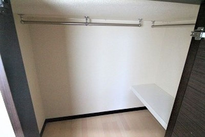 レオネクスト松山インターⅢ 収納