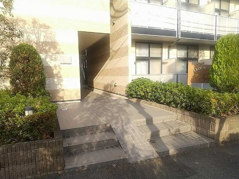 レオパレスＩＴ エントランス