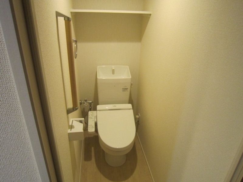 ミランダシュライン宮内 トイレ