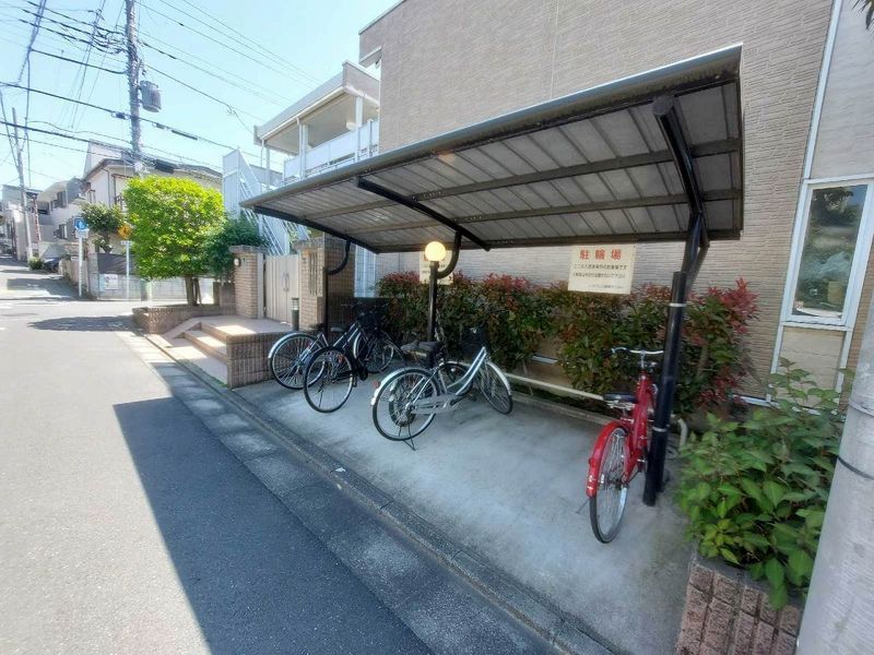 レオパレスアミティエ 共用部分