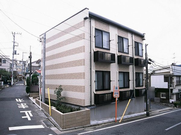 レオパレスサンズクロス横浜 外観