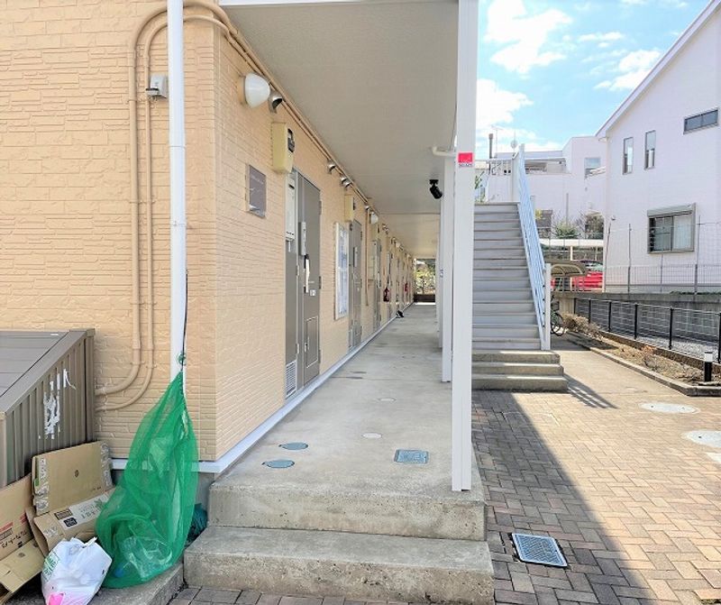 レオパレス道野辺北原 エントランス