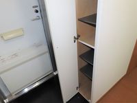 レオパレス藤 玄関
