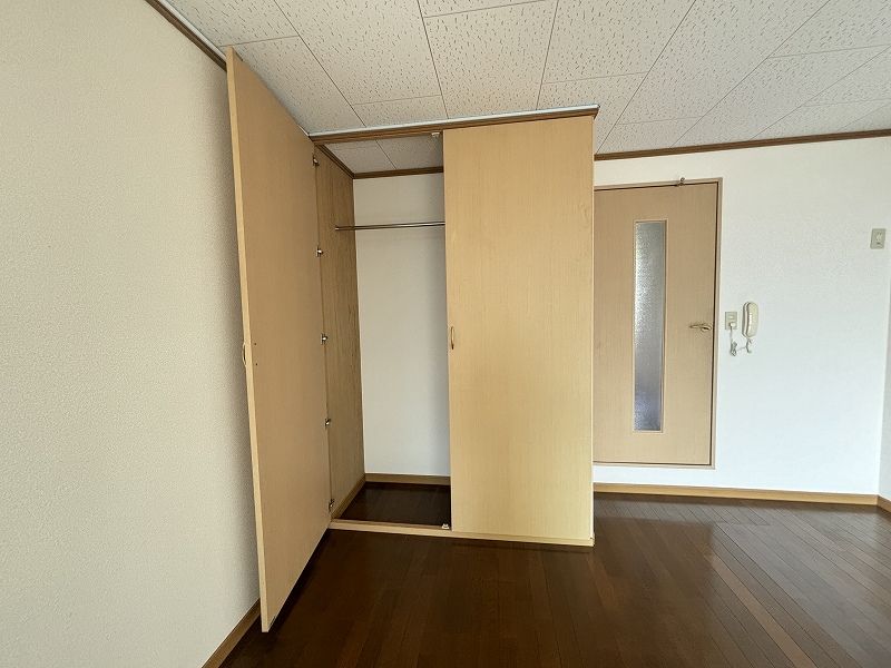 レオパレスＴＯＫＩＷＡ 収納