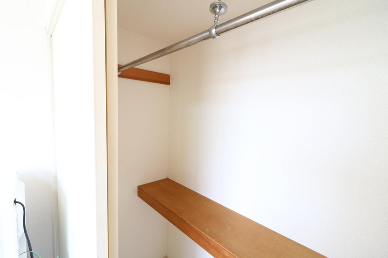 レオパレスナカイ　 収納