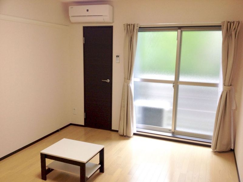 クレイノアーカス 居間