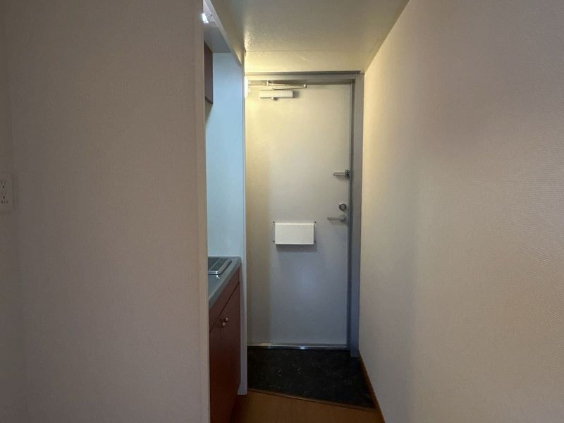 leopalace Oksim 玄关