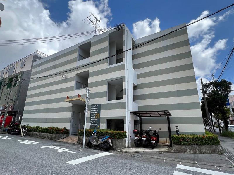 レオパレス久米 外観