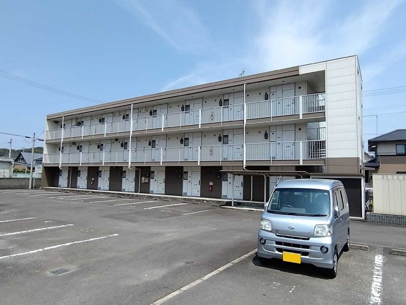 レオパレス川添Ⅱ 外観