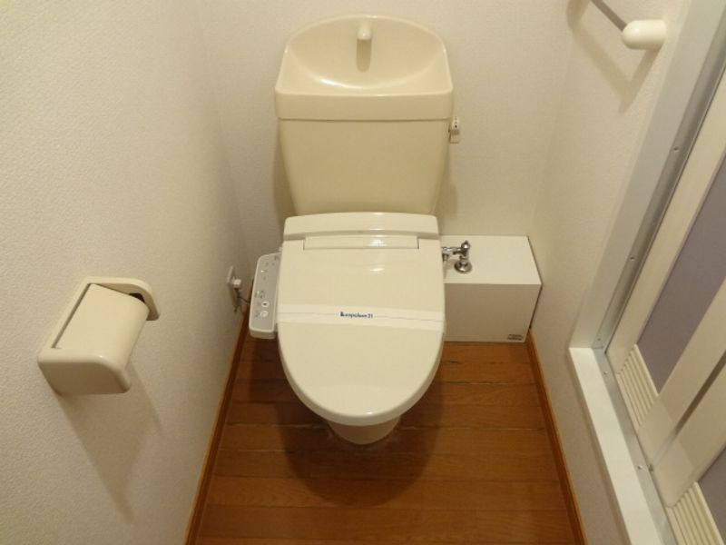 レオパレスリド トイレ