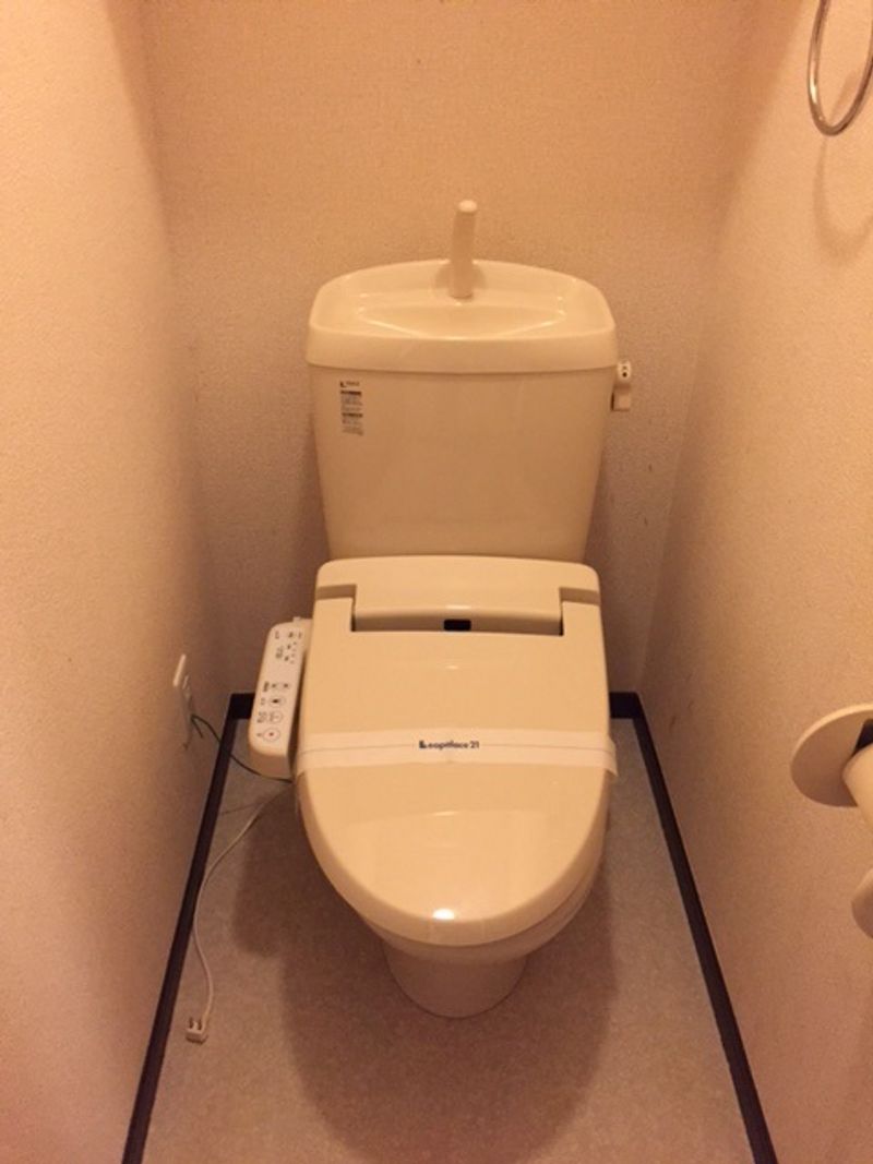 LEONEXT Raffine AOKI Nhà vệ sinh