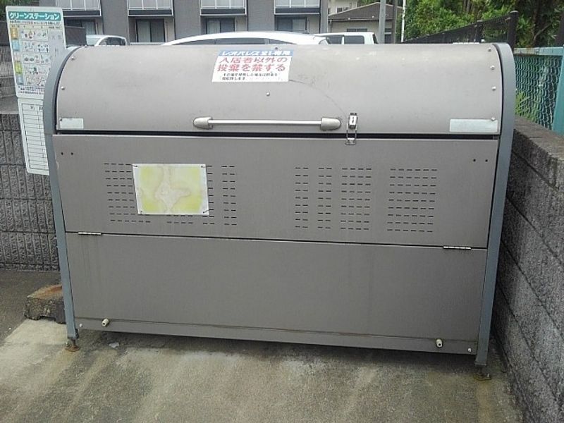 レオパレスミルリーフ 共用部分