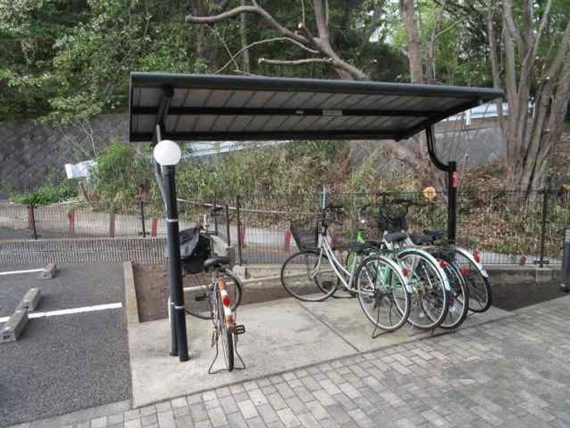 レオパレスネスト鳶尾 共用部分