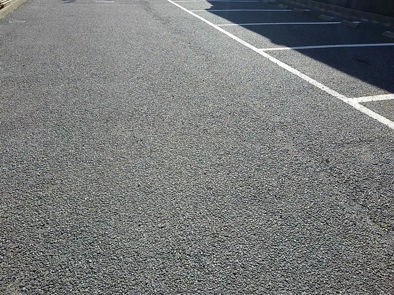 レオパレスナナ 駐車場