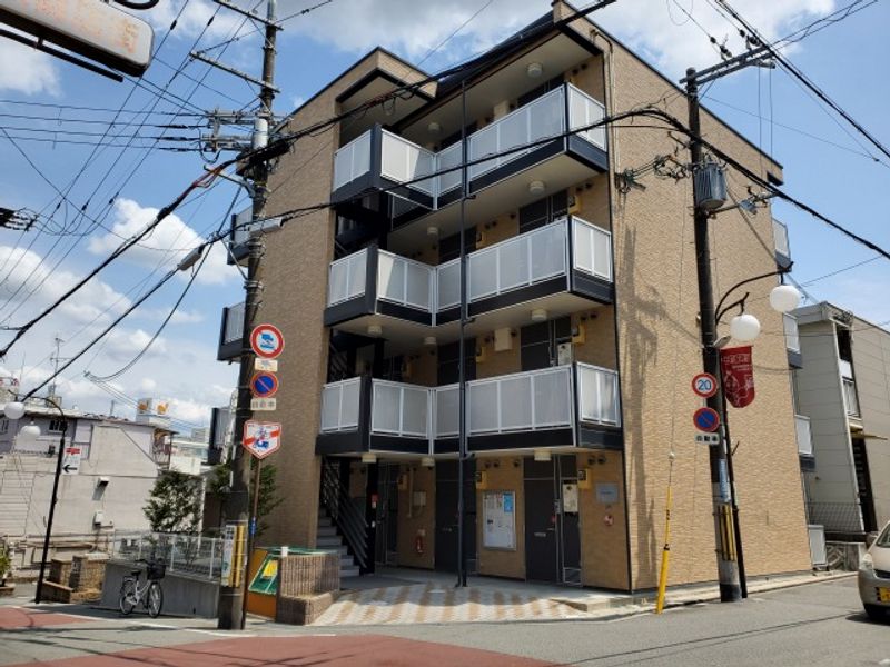 レオパレスヴィラ曽根Ｃ エントランス