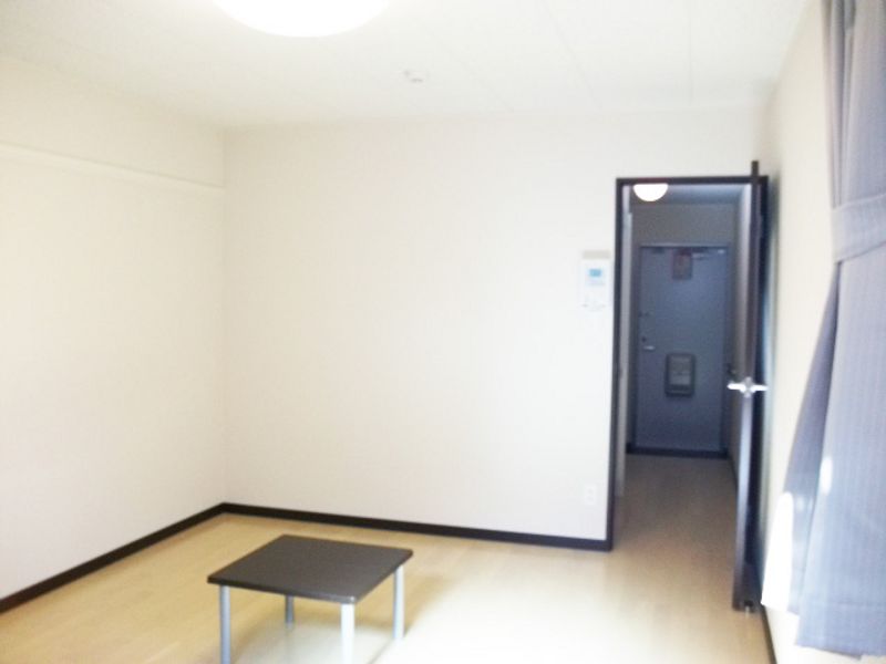 LEONEXT Ikusen 5 Living room