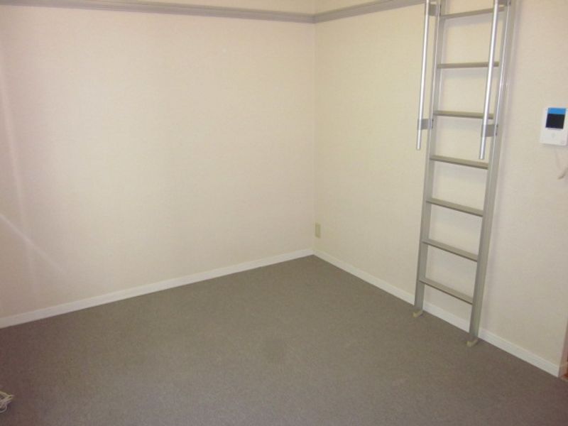 leopalace Birdie Living room